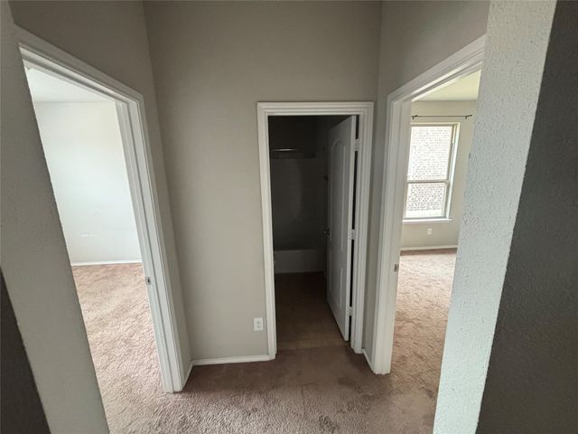 10636 Hartley Lane, Fort Worth, TX 76108