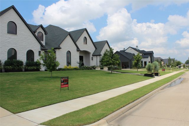 333 Renaissance Lane, Heath, TX 75032
