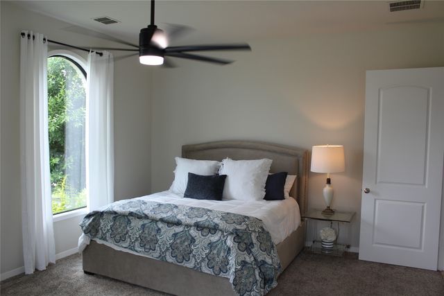 333 Renaissance Lane, Heath, TX 75032