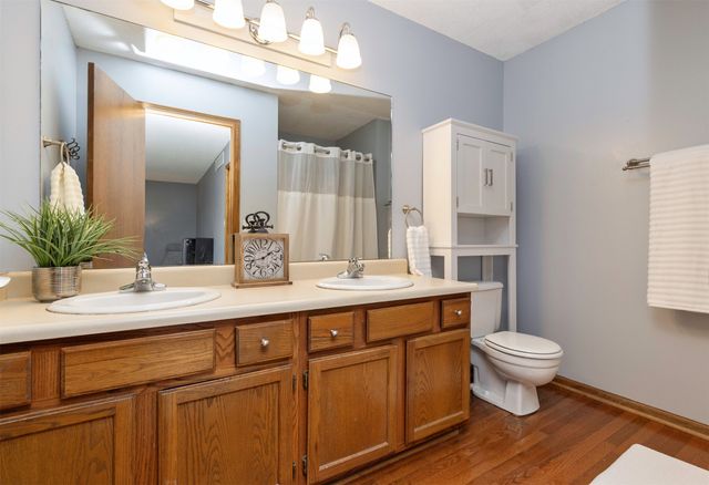 1501 NW Cedarwood Drive, Ankeny, IA 50023