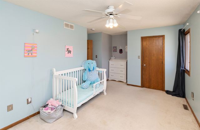 1501 NW Cedarwood Drive, Ankeny, IA 50023