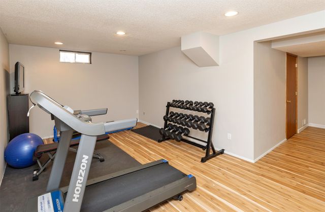 1501 NW Cedarwood Drive, Ankeny, IA 50023