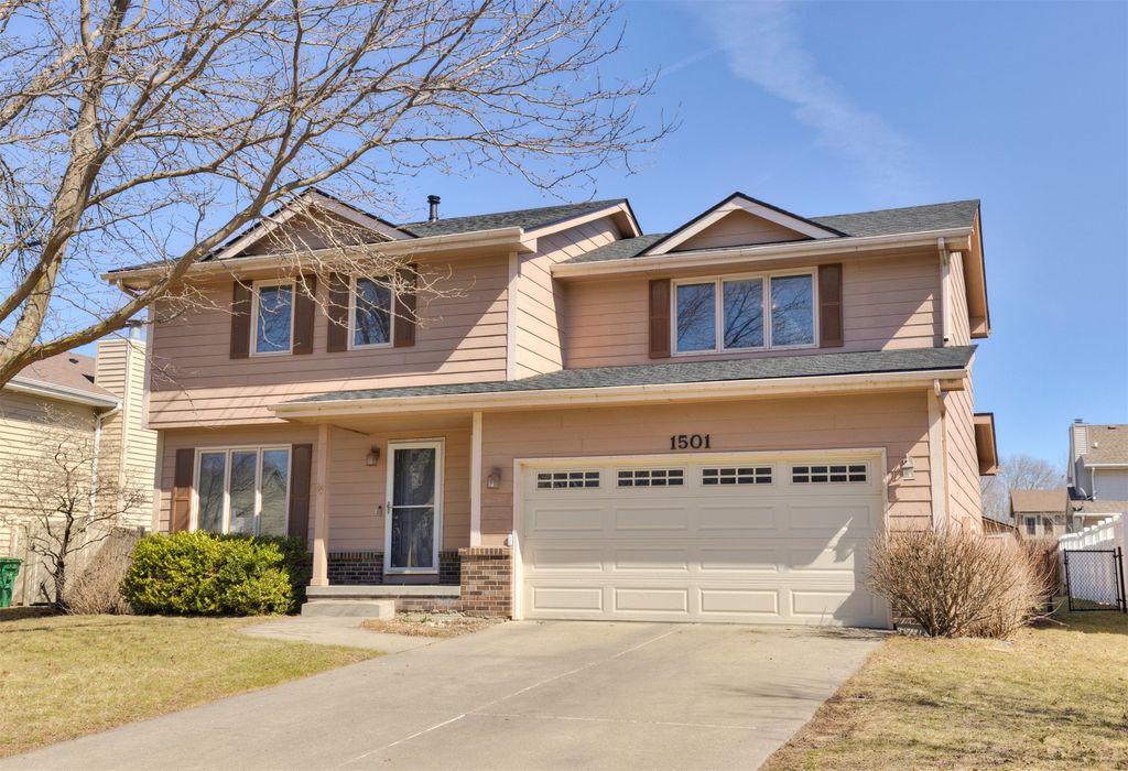 1501 NW Cedarwood Drive, Ankeny, IA 50023