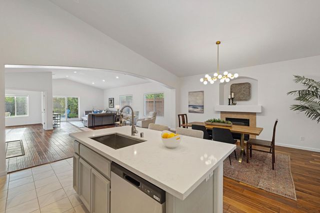 2217 Bearden St, Davis, CA 95618