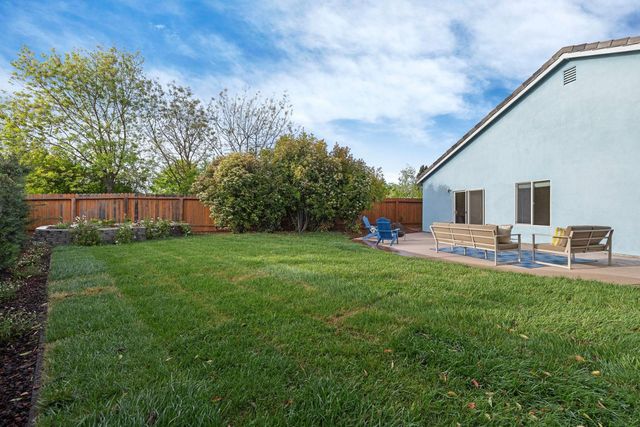 2217 Bearden St, Davis, CA 95618