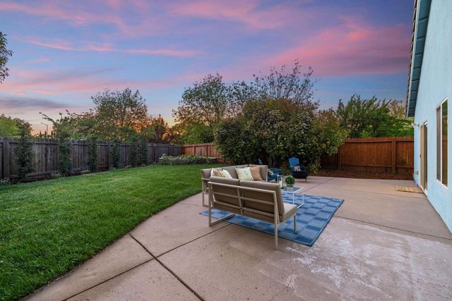 2217 Bearden St, Davis, CA 95618