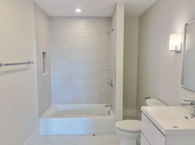 421 High St TH308, Medford, MA 02155