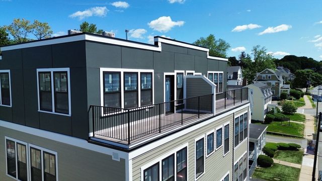 421 High St TH308, Medford, MA 02155