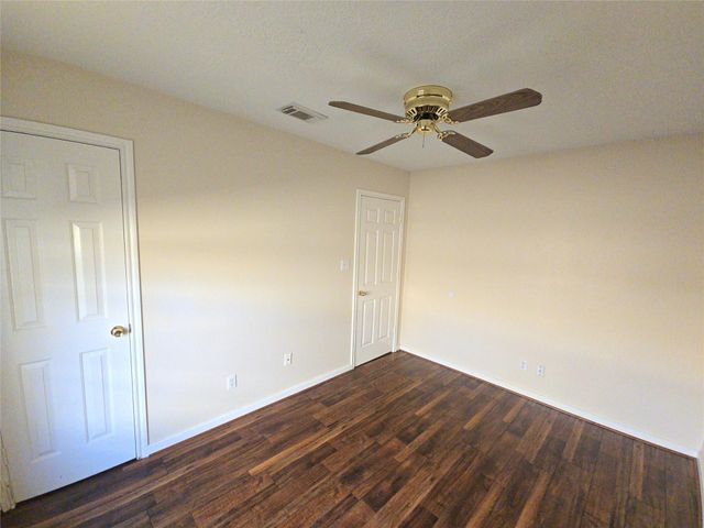 409 Commerce Street, Tomball, TX 77375