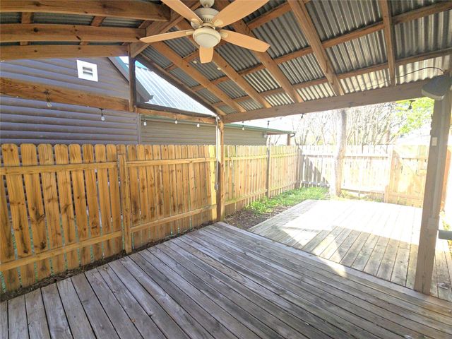 409 Commerce Street, Tomball, TX 77375