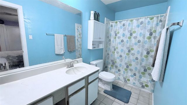 6330 Southwood Court S, Houston, TX 77035