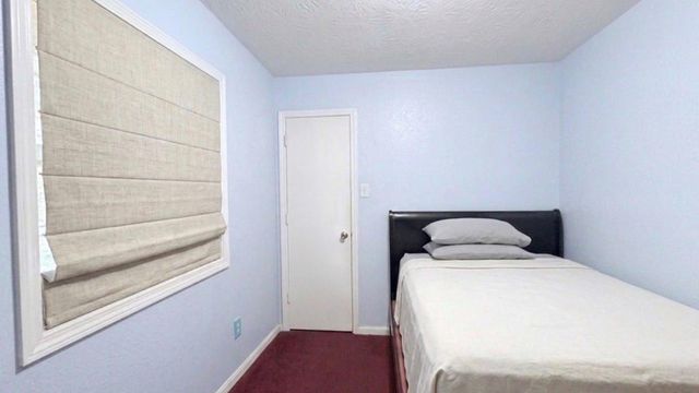 6330 Southwood Court S, Houston, TX 77035