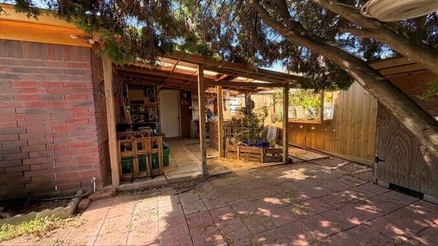 6330 Southwood Court S, Houston, TX 77035