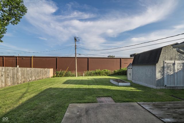 1913 Hawthorne Drive, Plainfield, IN 46168