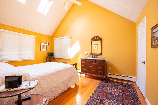 125 Main Street, Lincoln, RI 02802