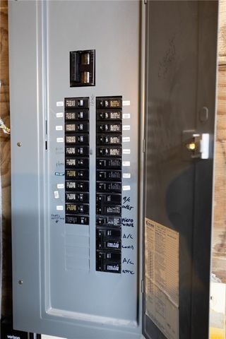 125 Main Street, Lincoln, RI 02802