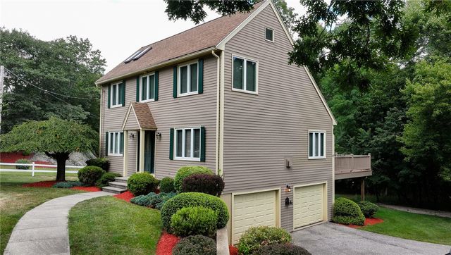 125 Main Street, Lincoln, RI 02802