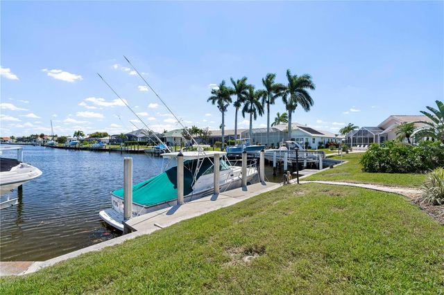 308 COLONY POINT DRIVE, Punta Gorda, FL 33950