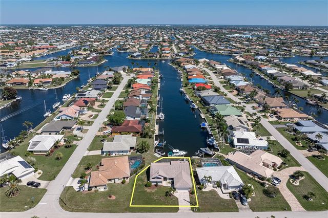 308 COLONY POINT DRIVE, Punta Gorda, FL 33950