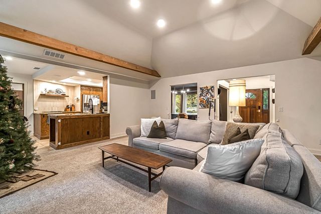 3837 W Fir Avenue, Fresno, CA 93711