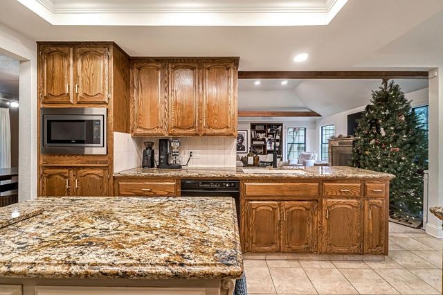 3837 W Fir Avenue, Fresno, CA 93711