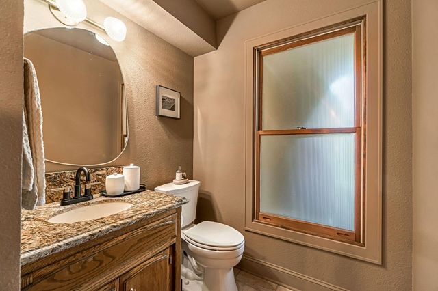 3837 W Fir Avenue, Fresno, CA 93711