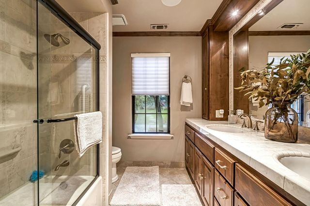 3837 W Fir Avenue, Fresno, CA 93711