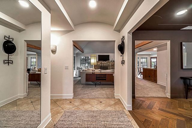 3837 W Fir Avenue, Fresno, CA 93711