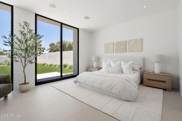 8618 E IRISH HUNTER Trail, Scottsdale, AZ 85258