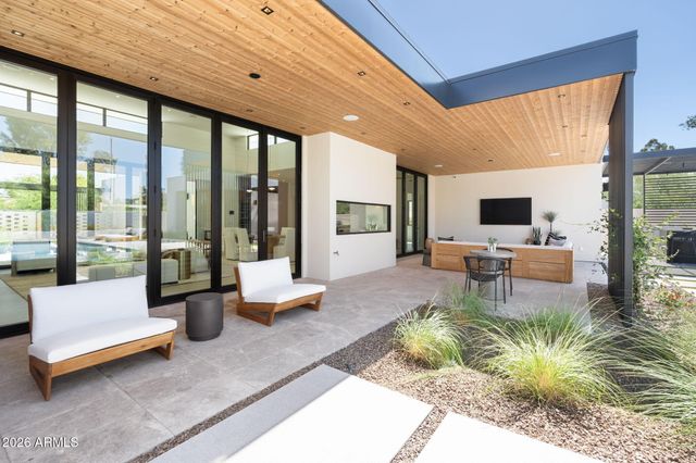 8618 E IRISH HUNTER Trail, Scottsdale, AZ 85258