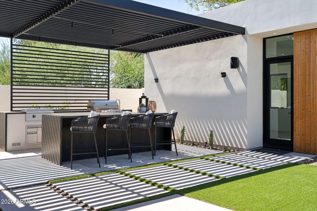 8618 E IRISH HUNTER Trail, Scottsdale, AZ 85258