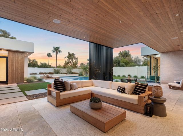 8618 E IRISH HUNTER Trail, Scottsdale, AZ 85258