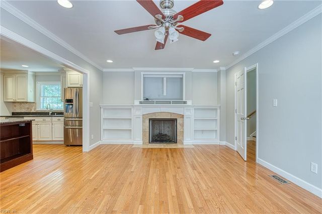 32 Little Florida RD, Poquoson, VA 23662