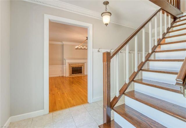32 Little Florida RD, Poquoson, VA 23662
