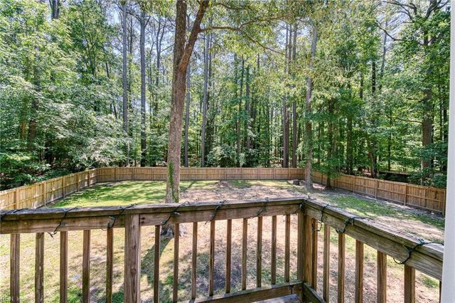 32 Little Florida RD, Poquoson, VA 23662