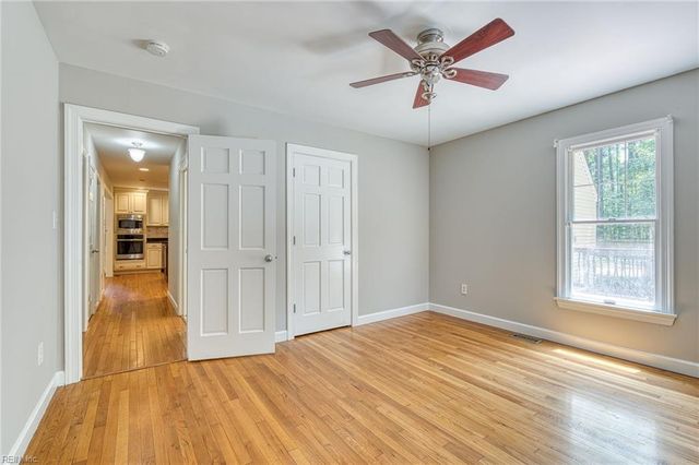 32 Little Florida RD, Poquoson, VA 23662