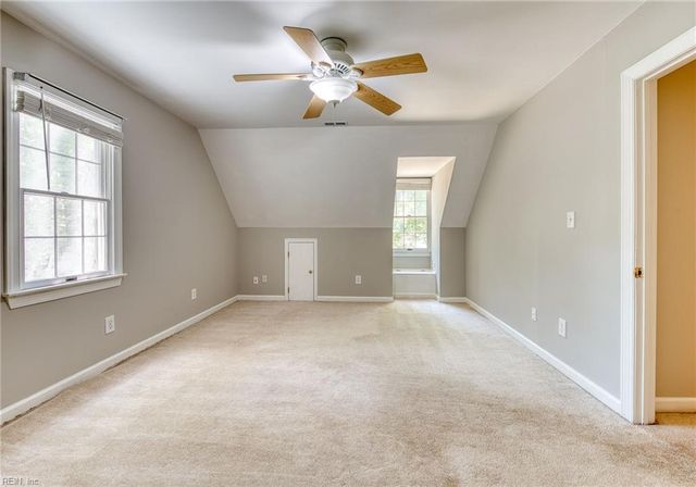 32 Little Florida RD, Poquoson, VA 23662
