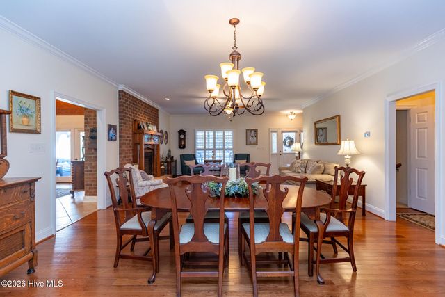 504 Murdocksville Road, West End, NC 27376