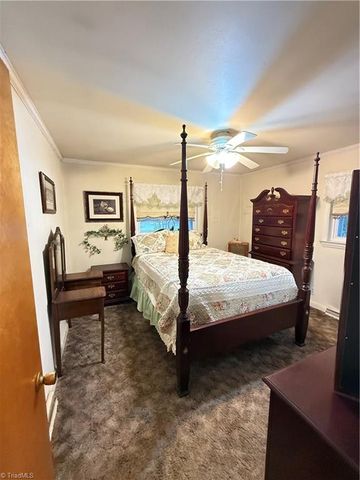 226 Sheffield Avenue, Randleman, NC 27317