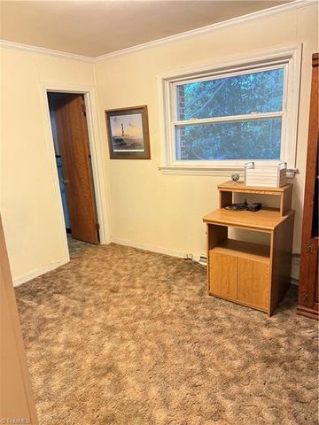 226 Sheffield Avenue, Randleman, NC 27317