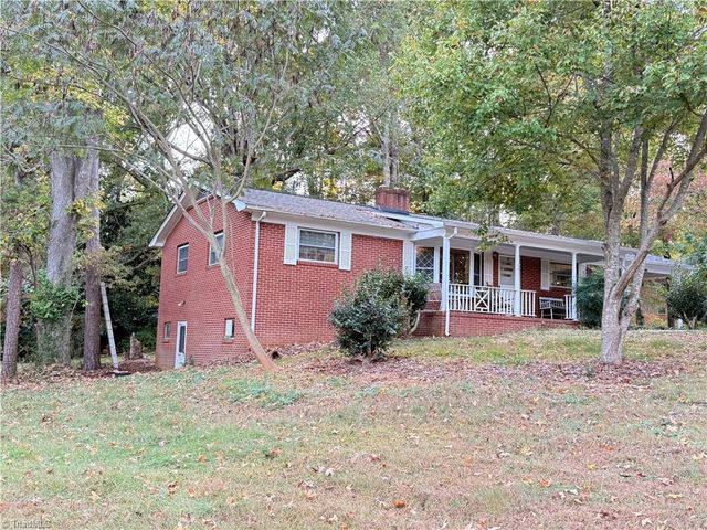 226 Sheffield Avenue, Randleman, NC 27317