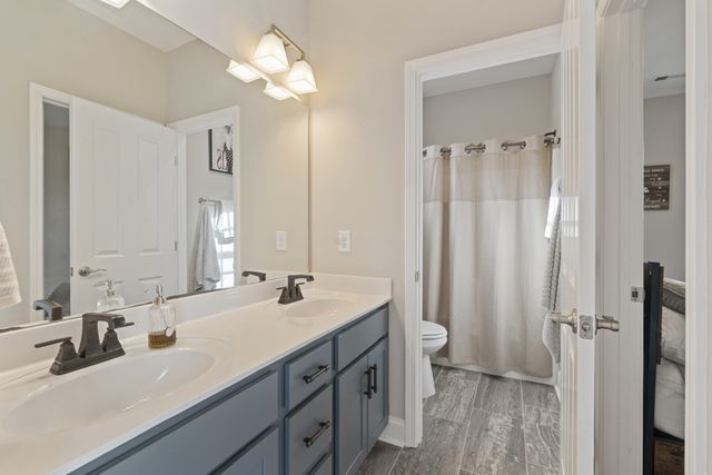 607 Quiet Cir, Nolensville, TN 37135