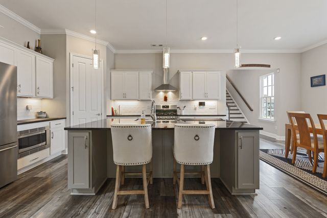 607 Quiet Cir, Nolensville, TN 37135