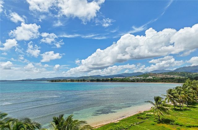 6 CAMINO LAS PICUAS, Rio Grande, PR 00745