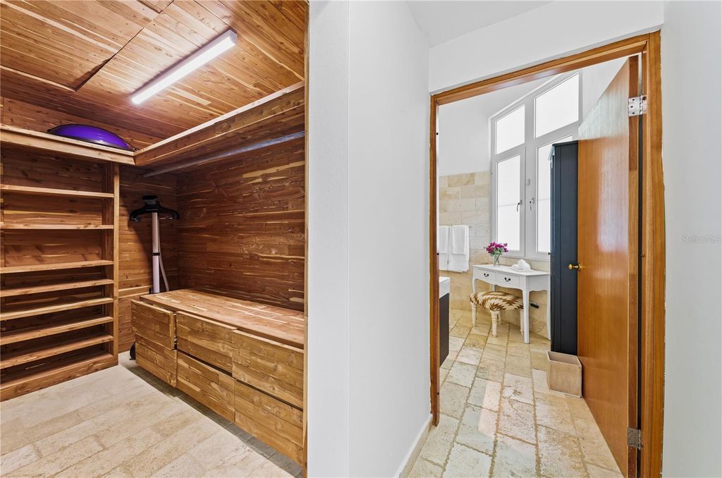 Image 17 of property listing at 6 CAMINO LAS PICUAS, Rio Grande, PR 00745