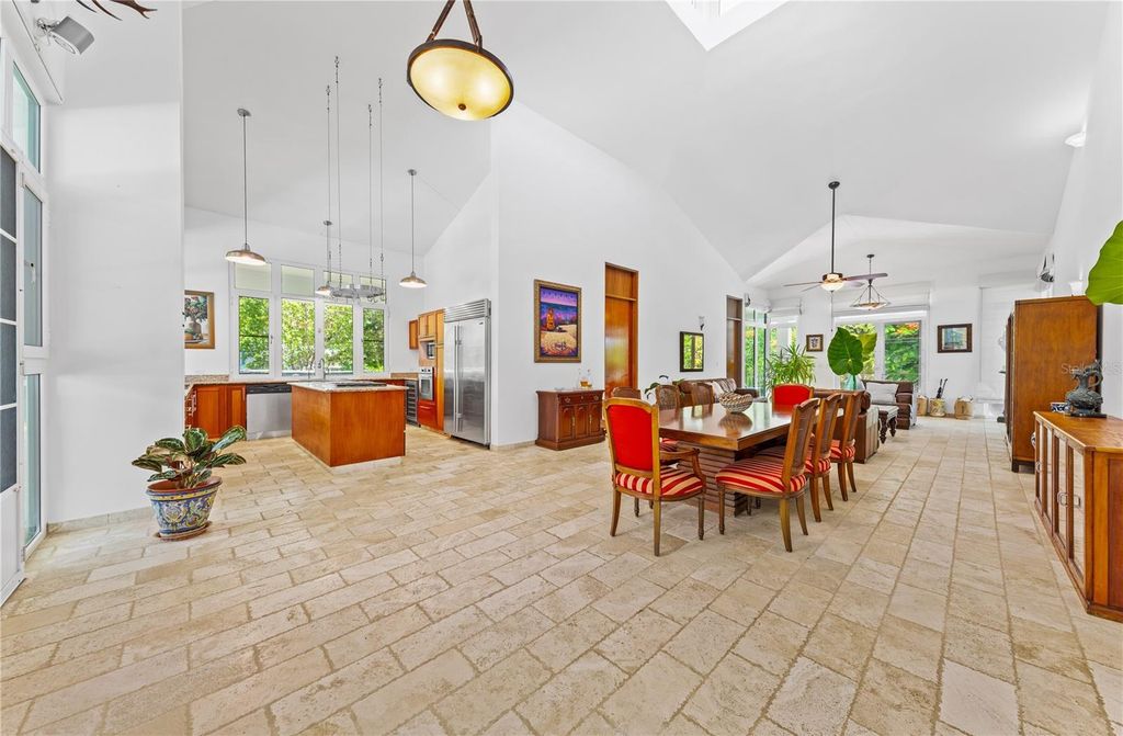 Image 3 of property listing at 6 CAMINO LAS PICUAS, Rio Grande, PR 00745