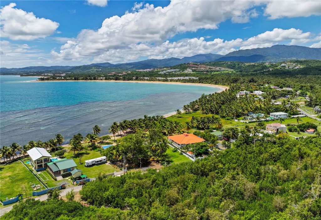 Image 25 of property listing at 6 CAMINO LAS PICUAS, Rio Grande, PR 00745