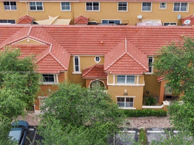 8531 NW 139th Terrace 1406, Miami Lakes, FL 33016