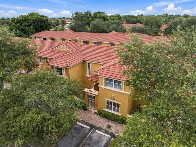 8531 NW 139th Terrace 1406, Miami Lakes, FL 33016