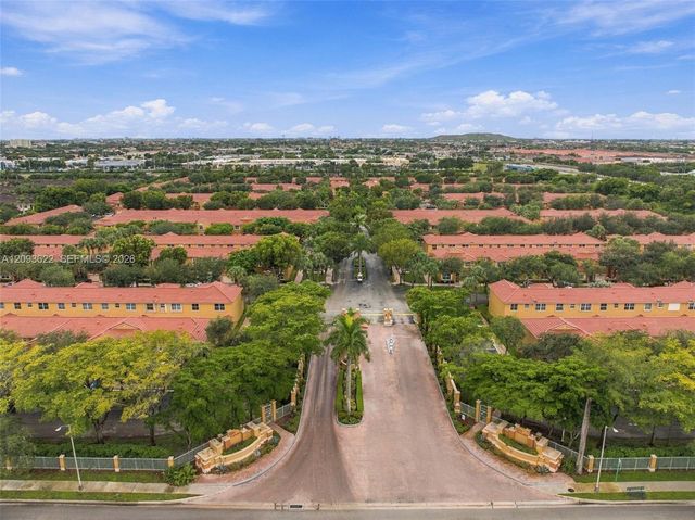 8531 NW 139th Terrace 1406, Miami Lakes, FL 33016